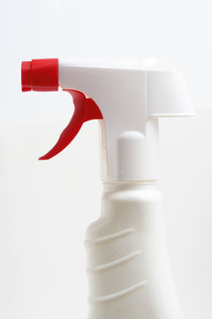 spray m&eacute;nager