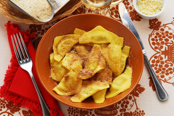 Casoncelli di salsiccia al burro - Primi piatti della lombardia