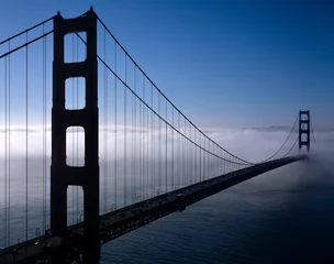 Foto op Plexiglas Golden Gate Bridge Golden Gate in fog