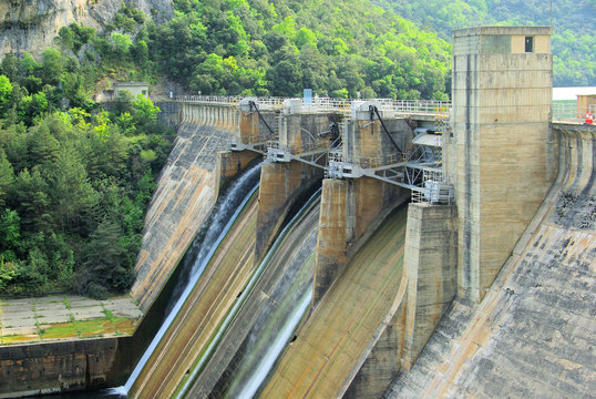 Rio Ebro Embalse de Sobron 11