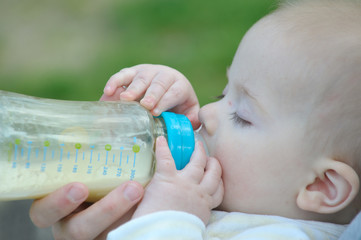 biberon bébé