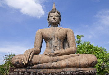 Fototapeta premium Buddha image in Sukhothai historical park, Thailand