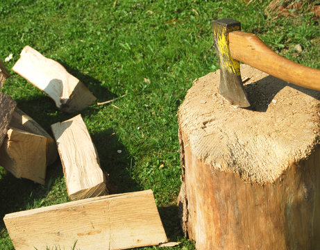 Holz hacken