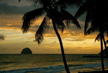 Rocher diamant au coucher de soleil