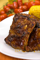 Spare Rib - gegrillt mit Maiskolben
