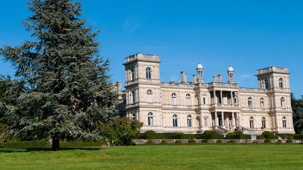 chateau de ferrières-en-brie