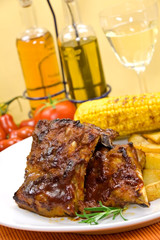 Spare Rib - gegrillt mit Maiskolben