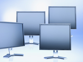 4 Monitore