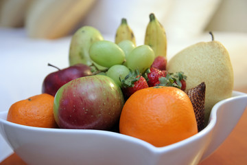fruit in hotel room