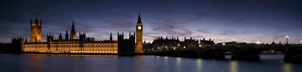 Fototapeta na wymiar Big Ben i Westminster