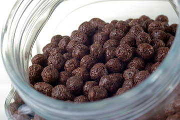 Instant crunch chocolate breakfast