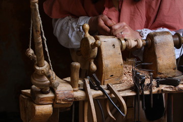 lavorazione artigianale del legno