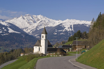 Kirche in den Bergen