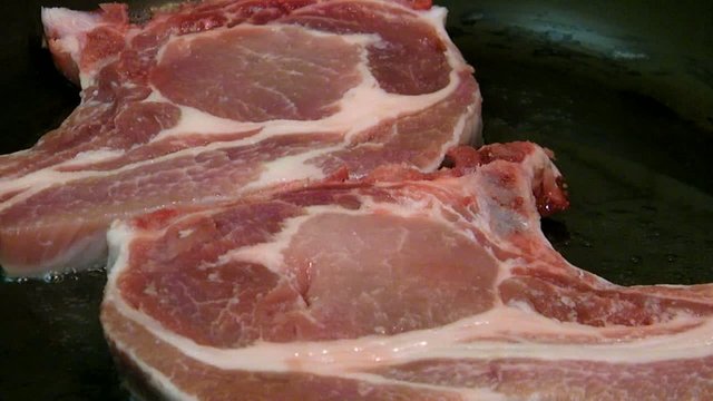 cooking pork chops