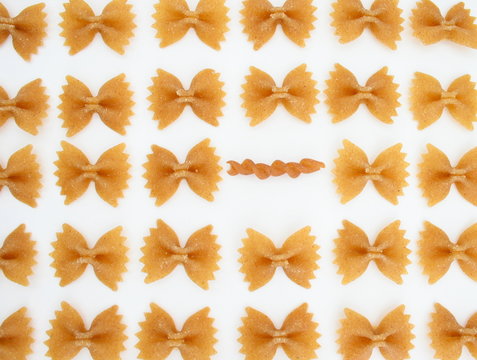 Farfalle und Spirelli