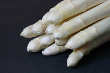 weißer Spargel