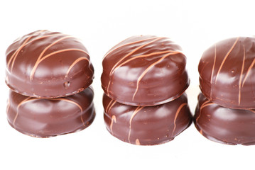 Small chocolate cakes
