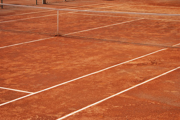 Tennis clay court
