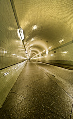 alter Elbtunnel