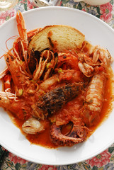 Caciucco alla livornese - Secondi di pesce della Toscana