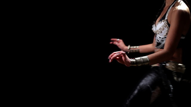 belly dancer shot with canon 5d mk2