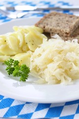 sauerkraut kartoffelsalat