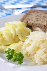 sauerkraut kartoffelsalat