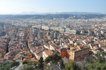 Fototapeta premium Ładne miasto widziane z góry zamku - Riwiera Francuska