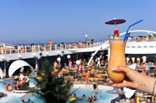 Kreuzfahrtschiff, Cocktail