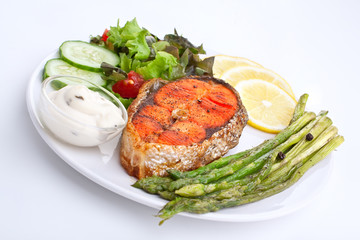 salmon with asparagus, lemon and sauce