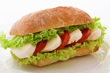 Tomaten Mozzarella Baguette