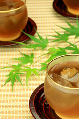 冷たい麦茶