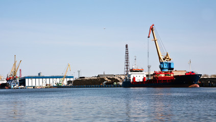 Harbor logistics