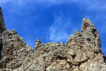 la roccia nell'azzurro.