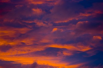 Fototapeta na wymiar Sunset cloud detail