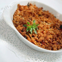 Crumble de tomates confites et basilic
