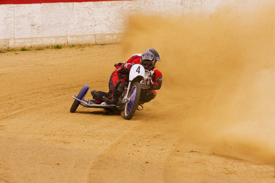 Side-car course de grass-track