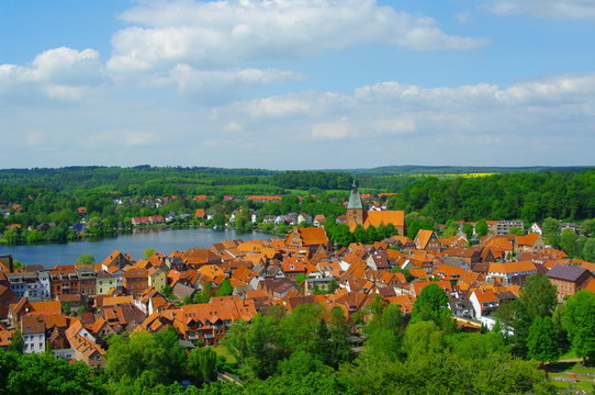 Möllner Stadtkern mit Stadtsee