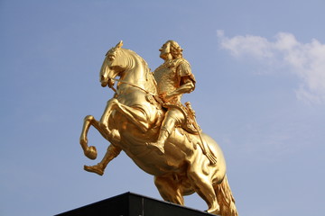 Obraz premium Goldener Reiter Dresden