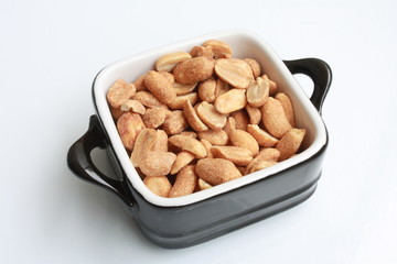 salt roasted peanuts