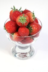 Glas mit Erdbeeren