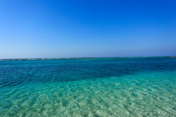 Horizon ocean and sky