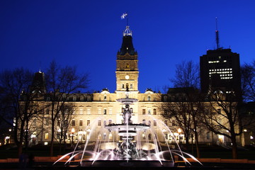 Fototapeta premium Miasto Quebec, Parlament Quebecu