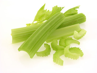 Frische Stangensellerie/cut-up new celery