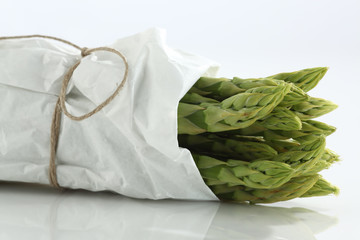 gruener Spargel,Asparagus,(Asparagus officinalis L.)