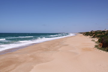 Fototapeta na wymiar Roche, widok z plaży Barrosa