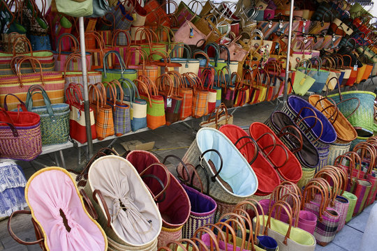 Etal de sacs.