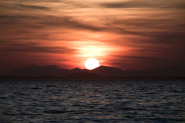 Obraz na płótnie Canvas zachód słońca