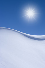 Fototapeta premium Schneewehe, Oetztal, Sonne