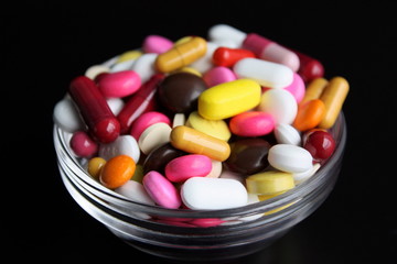 medikamente farbig / medicine colours